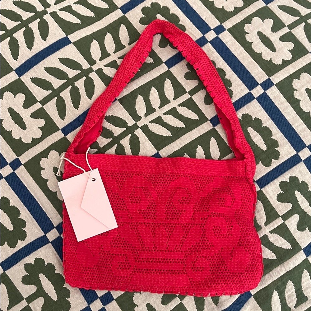 NWT Sonderhaus Nanita Fountain Crochet Bag in Ruby - Picture 1 of 3